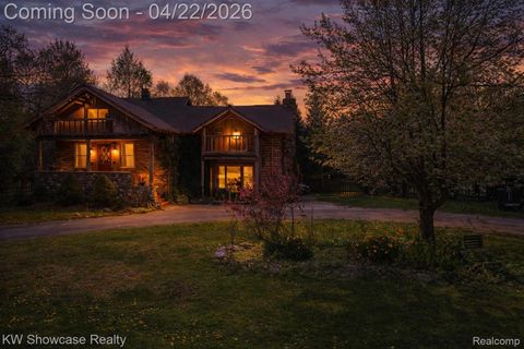 405 Shortridge Avenue Rochester Hills City MI 48307