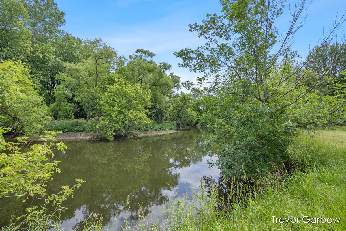 6770 Rivers Edge Lane