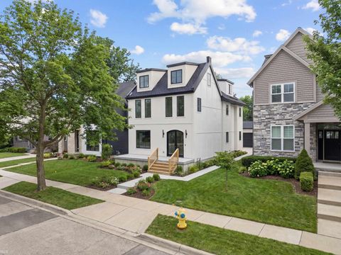 1840 Holland Street Birmingham City MI 48009