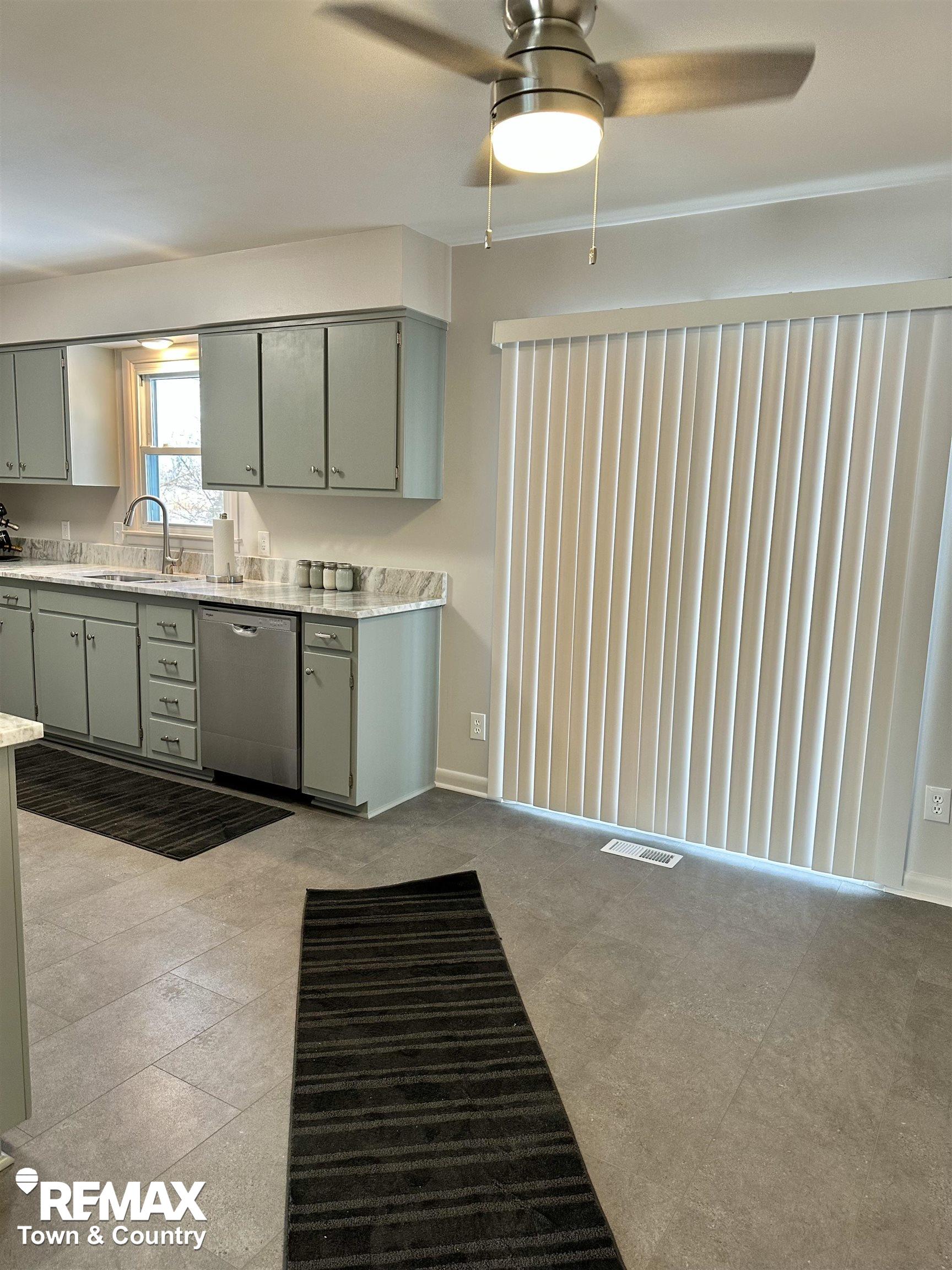 4441 Sunnymead Avenue