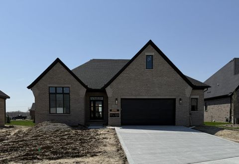 Photo of 14004 Quail View Drive, Washington Township, MI 48094 (MLS # 58050203701)