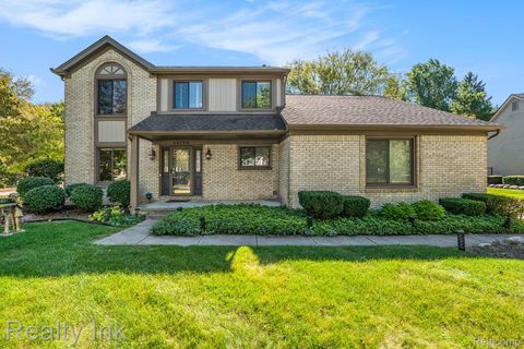 44755 Huntingcross Drive Novi City MI 48375