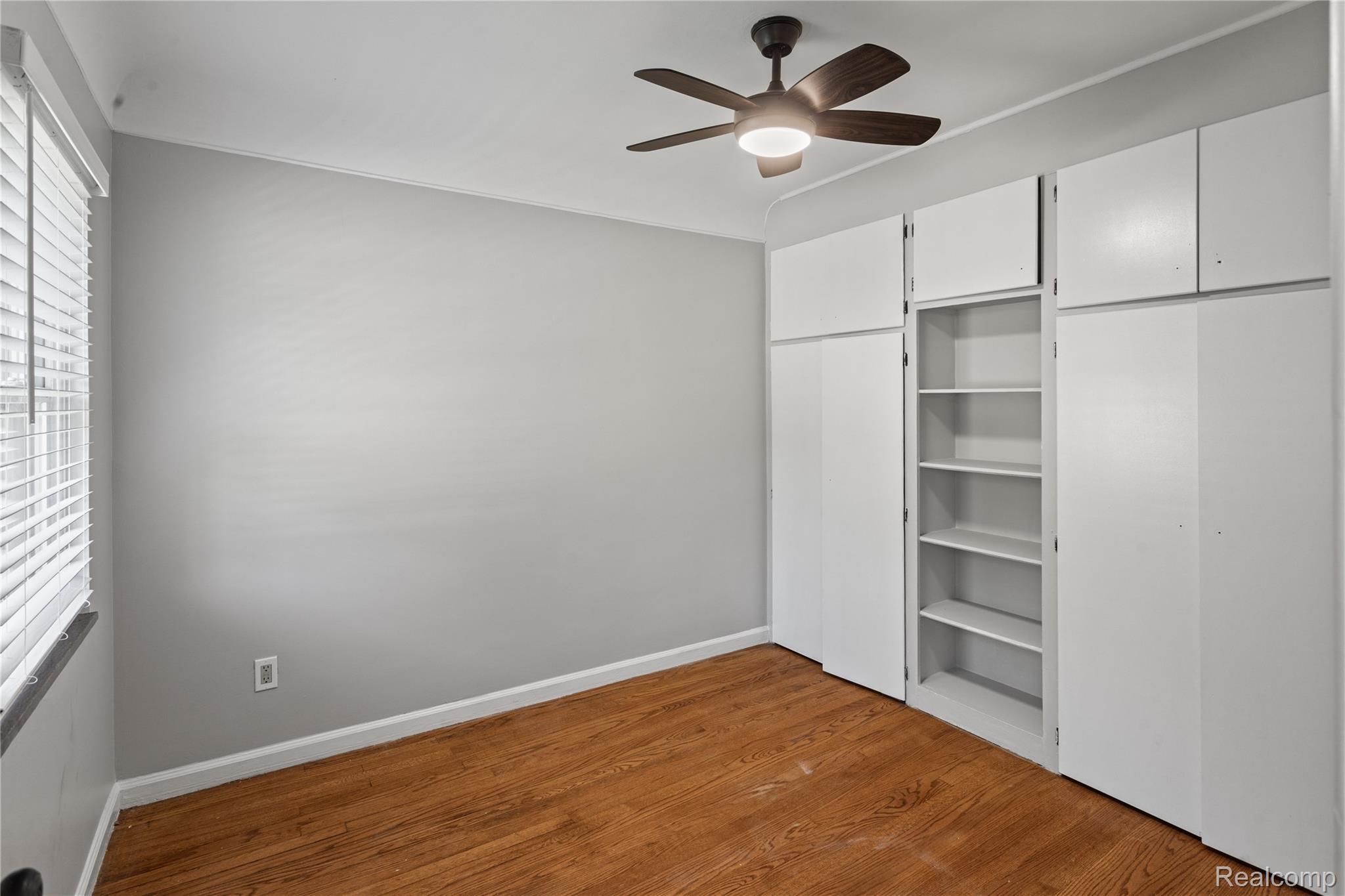 505 Main Street S