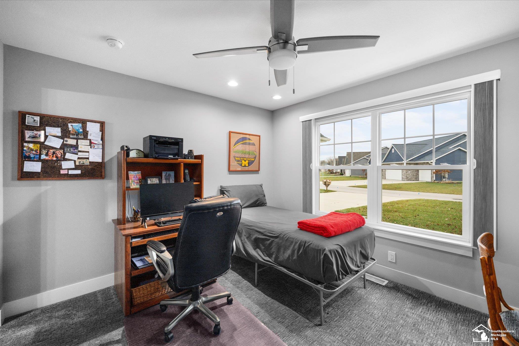 6890 Summerlyn Lakes Drive