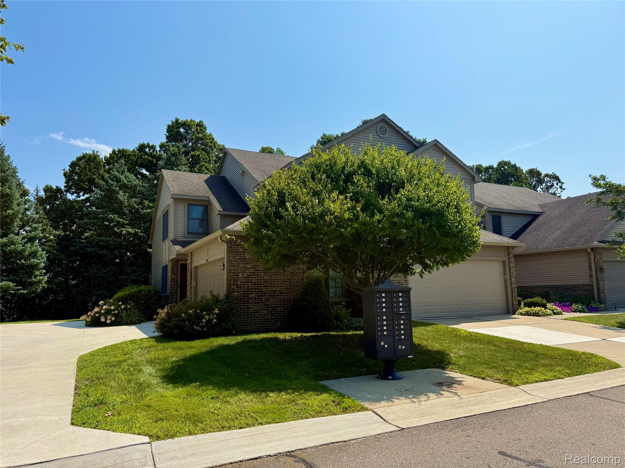 45077 COACHMAN Court 82