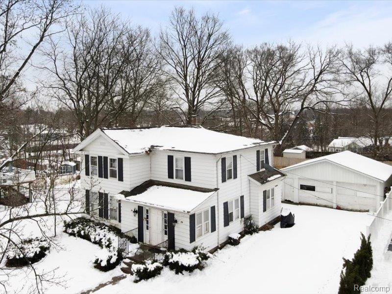 74 E Washington Street