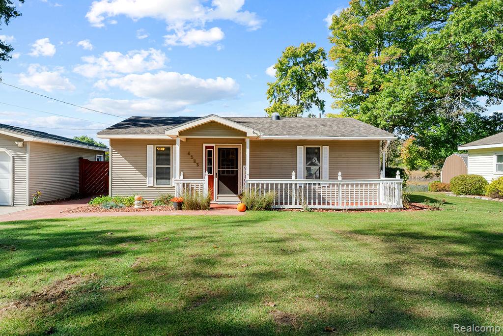 4323 Moonlight Drive