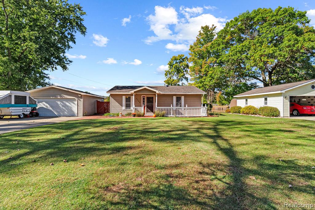 4323 Moonlight Drive