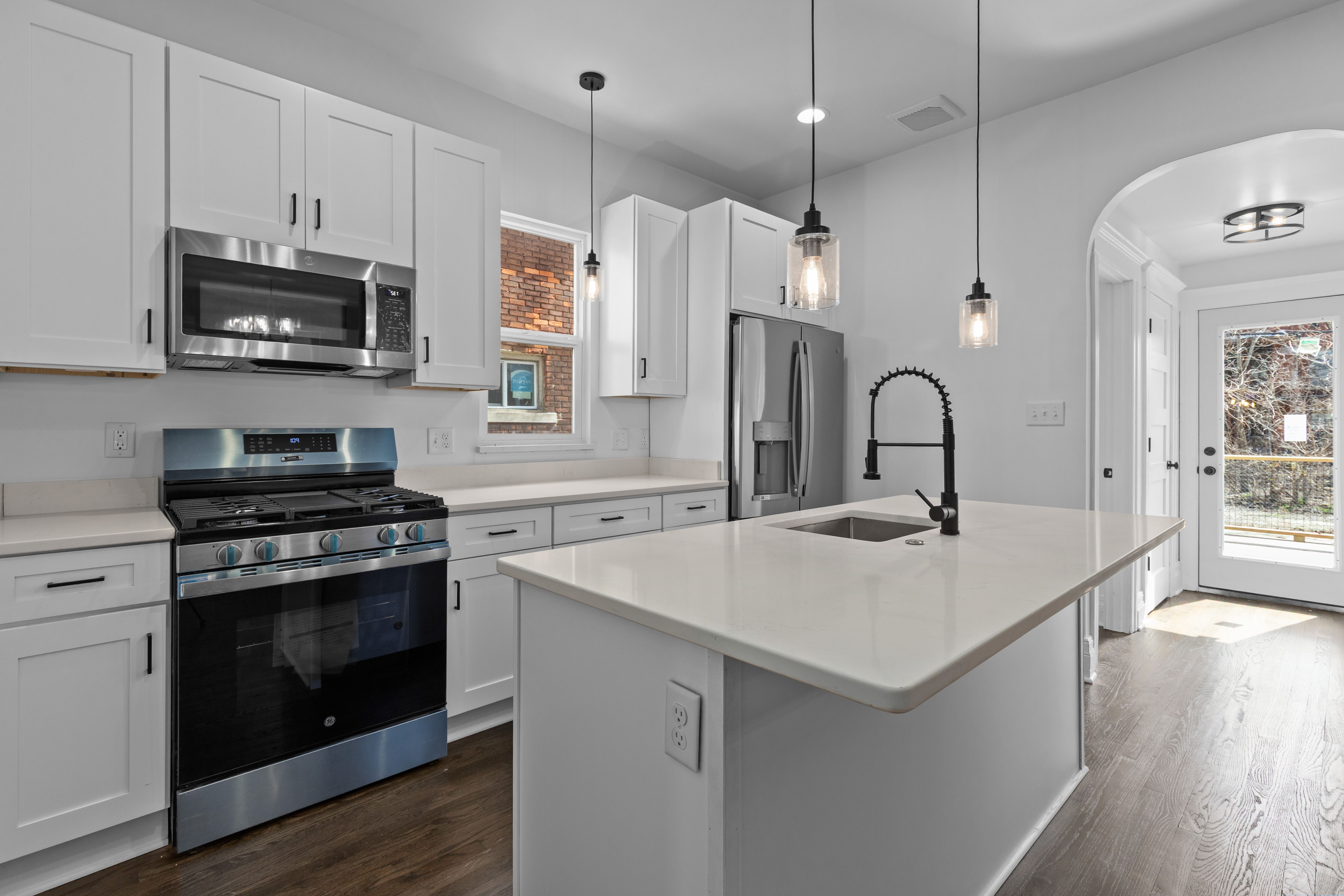 Detroit City Wayne, Michigan 48202, United States, 4 Bedrooms Bedrooms, ,3 BathroomsBathrooms,Residential,Active,103468