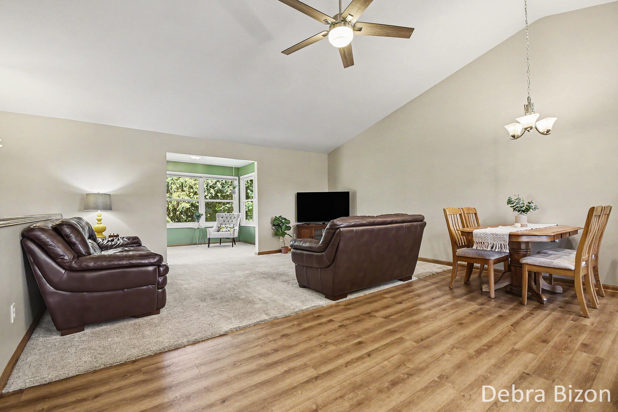 1573 Dexter Street SW 41
