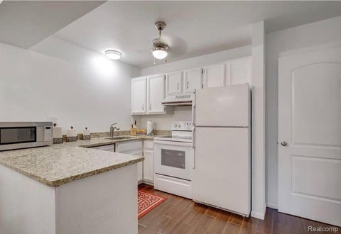 Tiny photo for 2472 Mulberry Square #22, Bloomfield Hills City, MI 48302 (MLS # 20261057403)