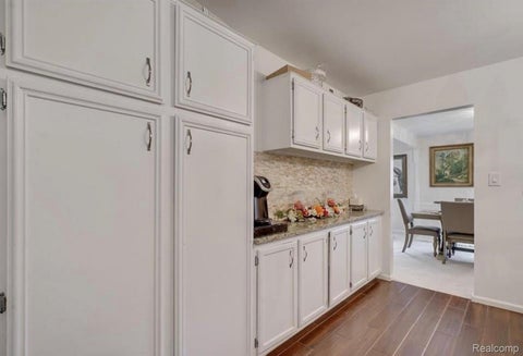 Tiny photo for 2472 Mulberry Square #22, Bloomfield Hills City, MI 48302 (MLS # 20261057403)