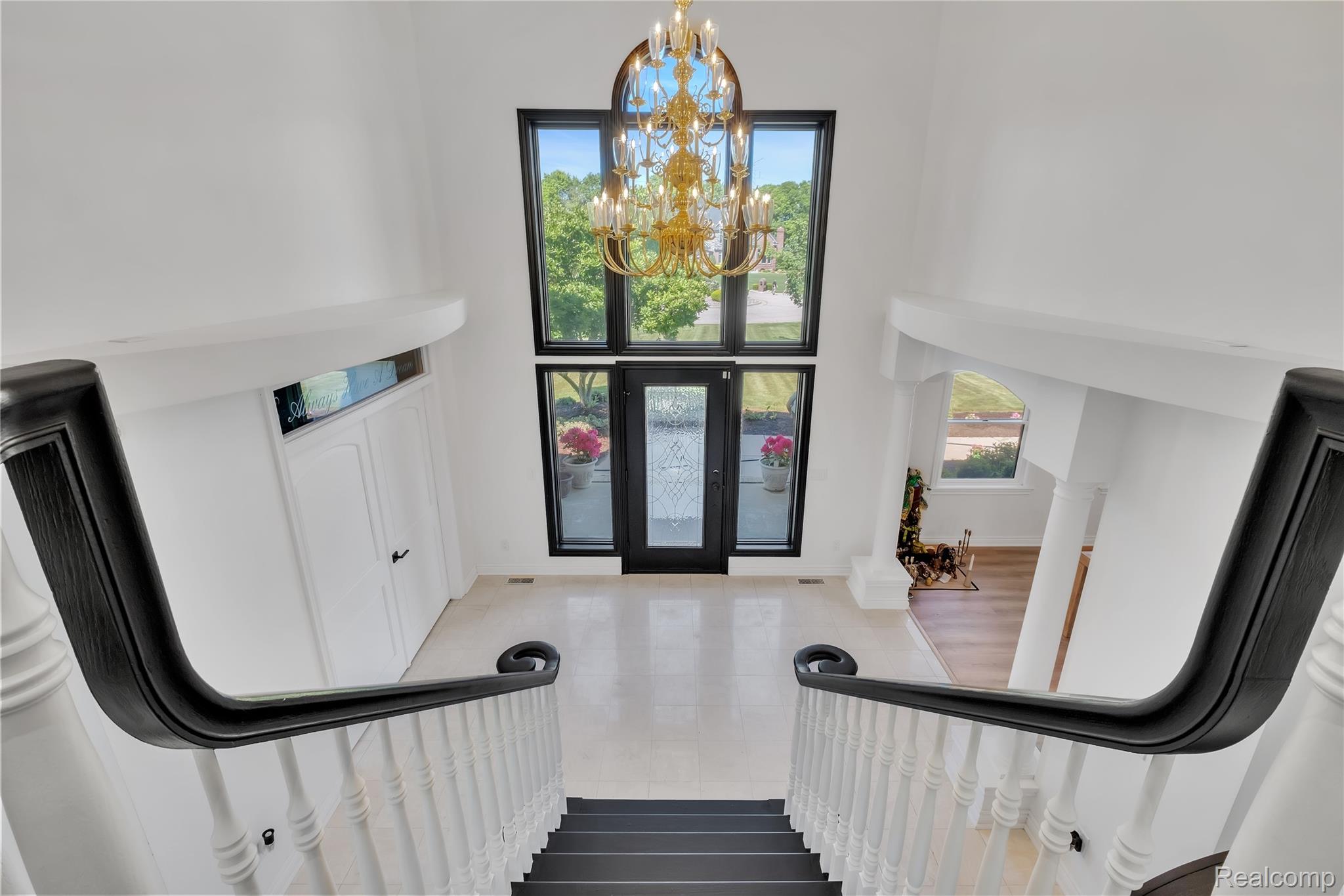 5098 Harvest Lane