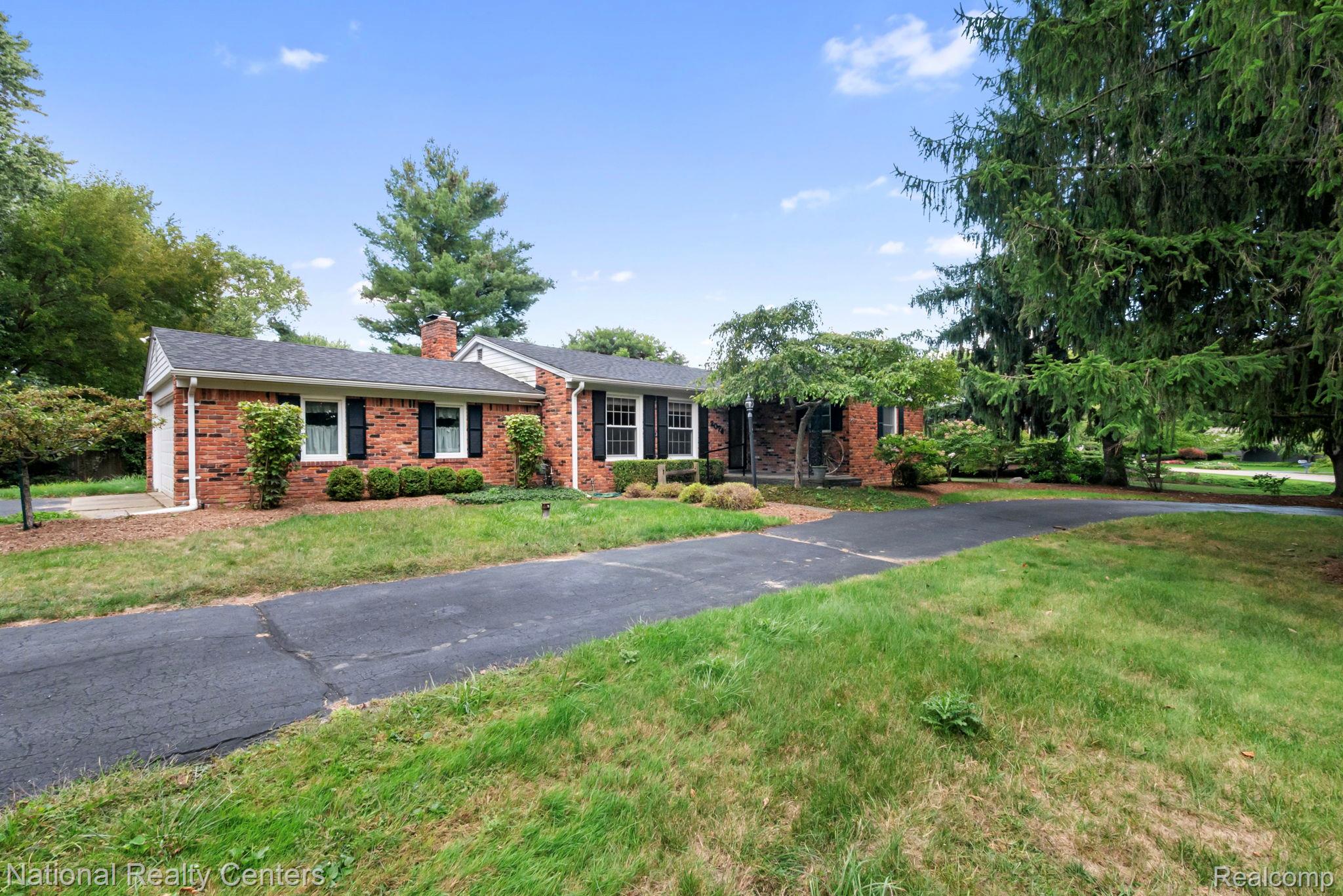 2074 Pear Tree Lane