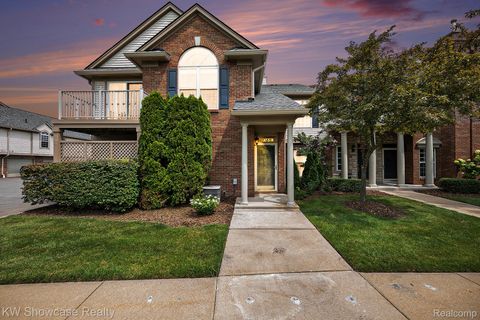 3513 OAKMONTE Boulevard Oakland Charter Township MI 48306