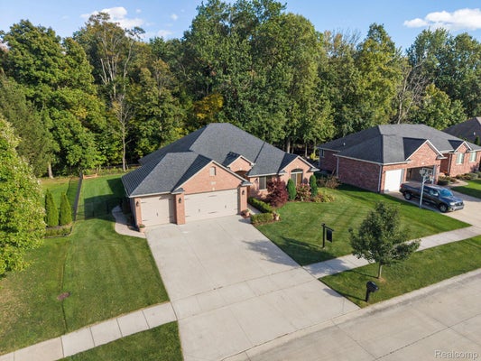 32830 KATHLEEN DR, CHESTERFIELD, MI 48047 - Image a987ea16df4ba251f3ffe8fa65c9260b/1552182383