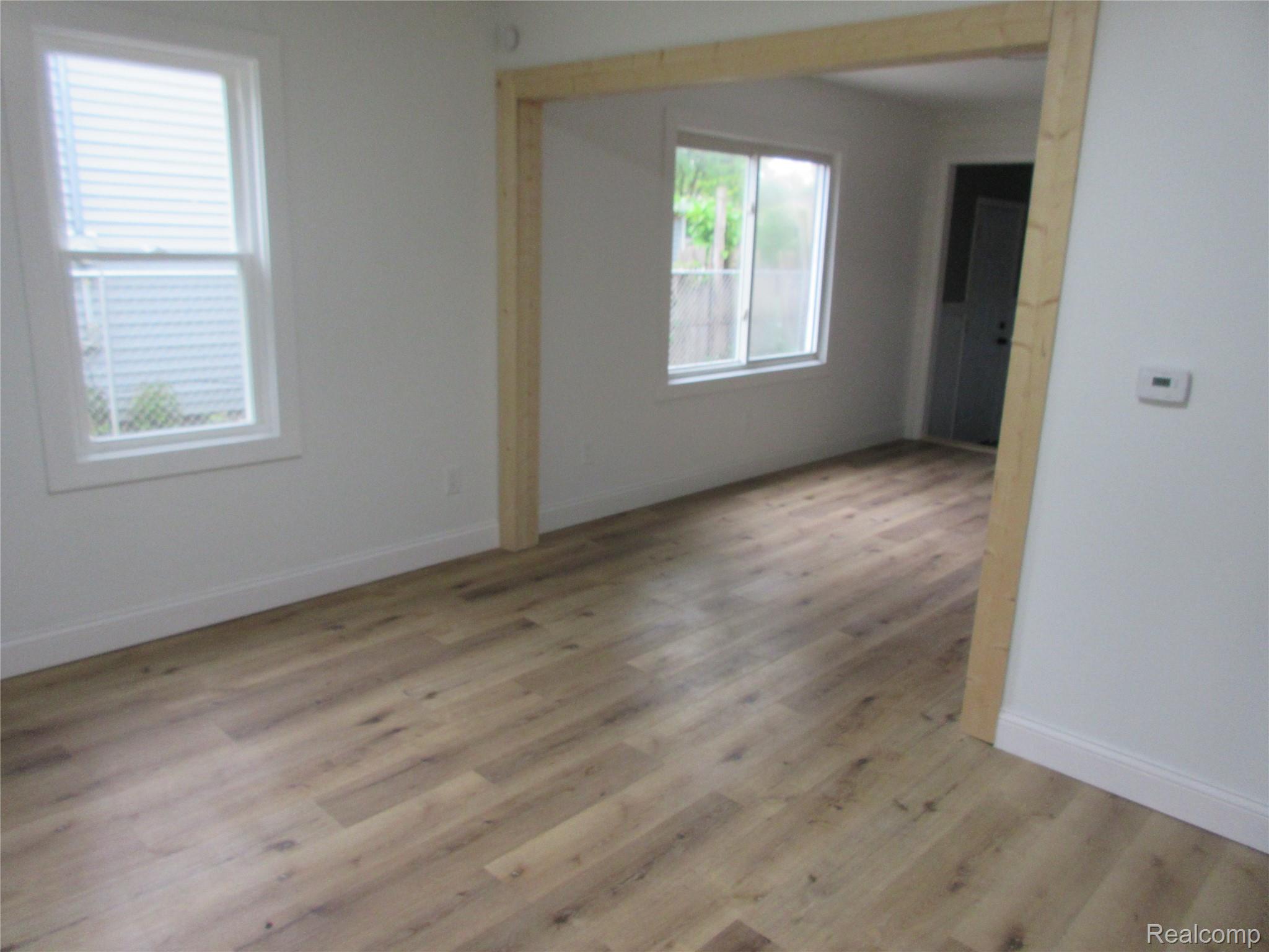 2220 E Bergin Avenue