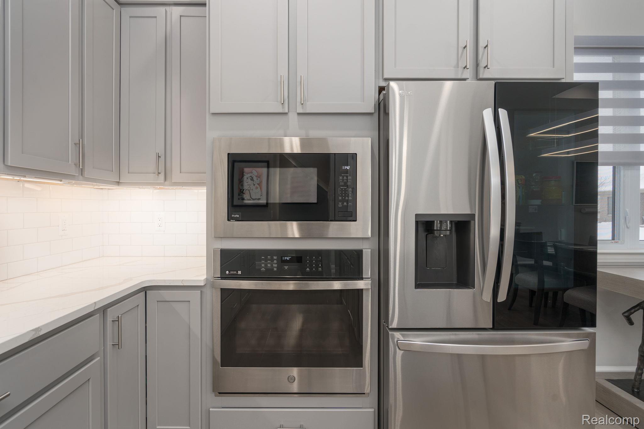 7484 Gramercy Circle