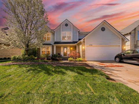 25991 TWIN OAKS Drive Taylor City Wayne MI 48180
