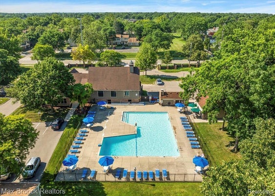 1928 WICKHAM ST, ROYAL OAK, MI 48073 - Image a99f0ff2a3e4608e10384e20888627db/290744554