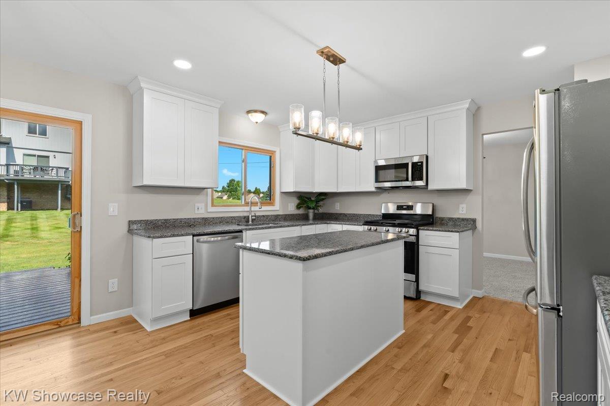 6416 Golf View Drive
