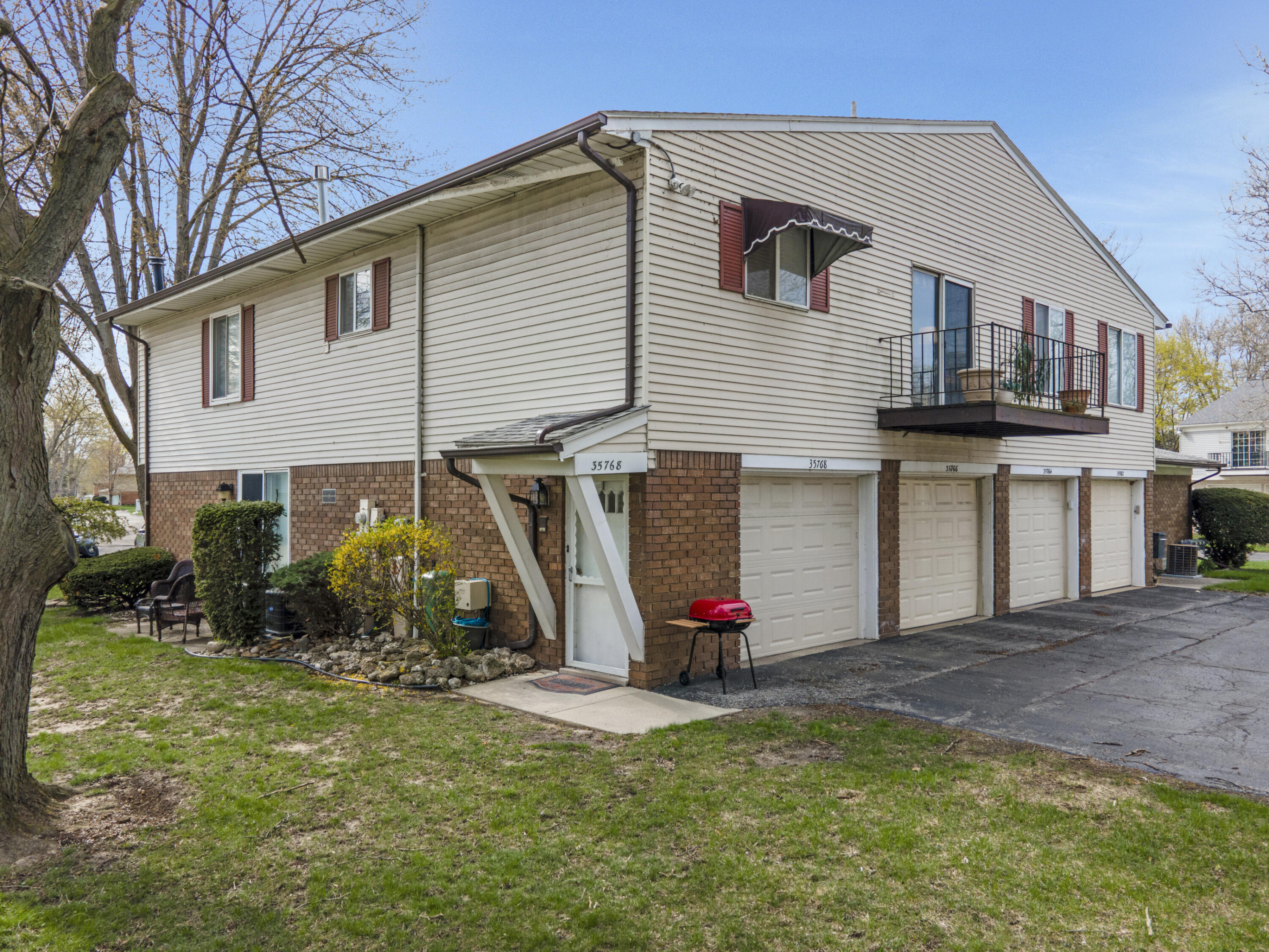 35768 Union Lake Road