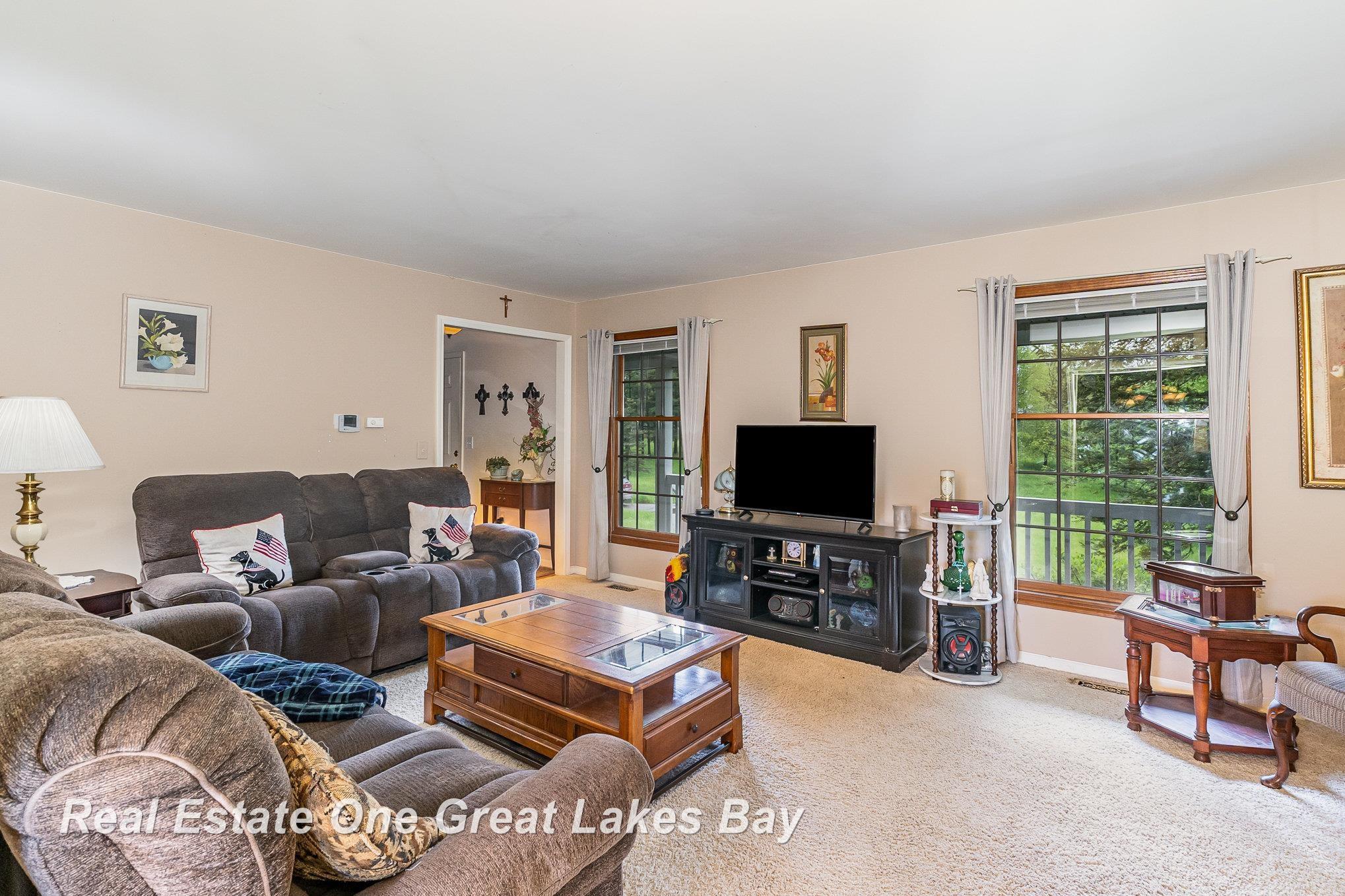 2203 Bullock Road