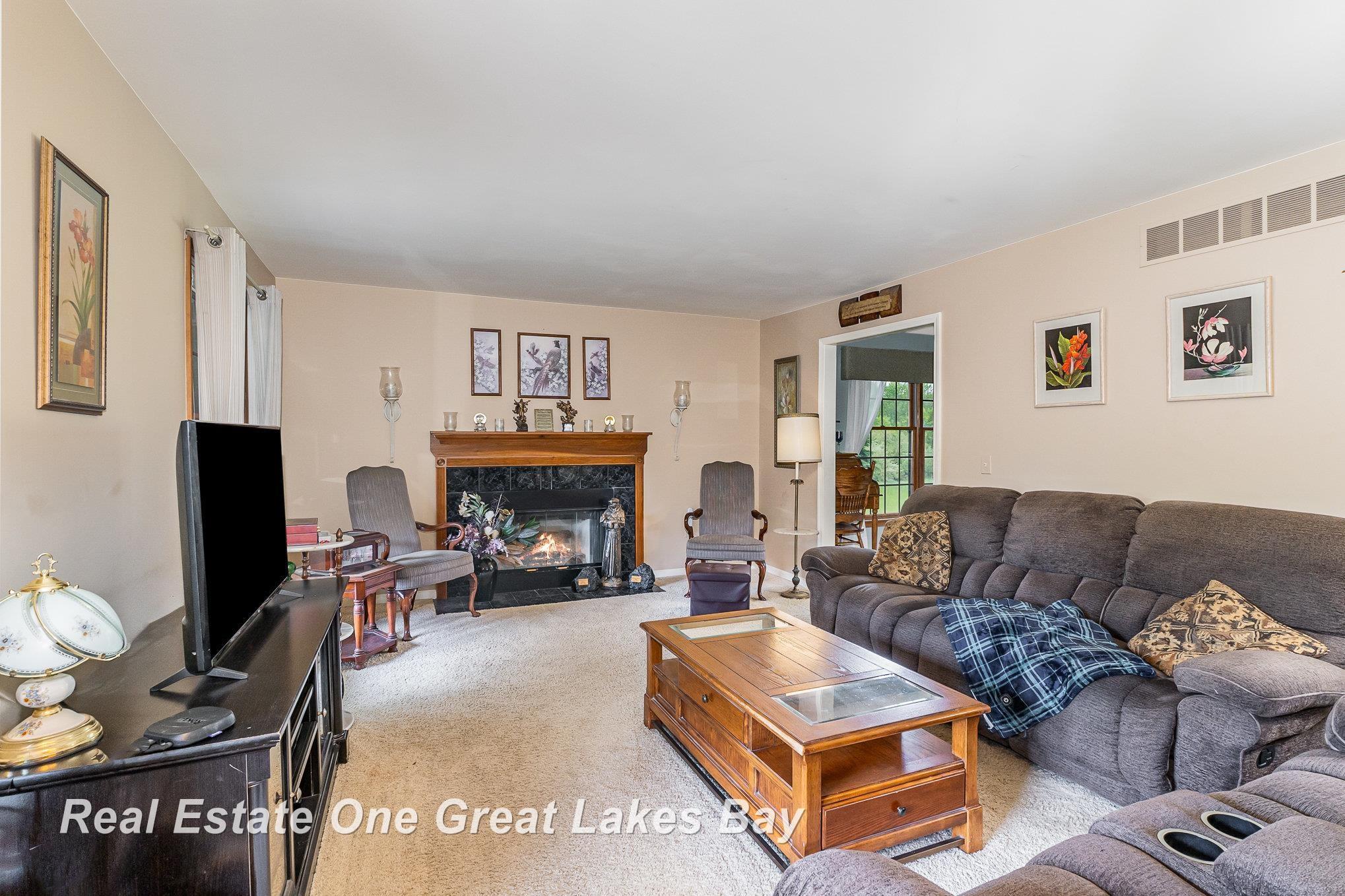 2203 Bullock Road
