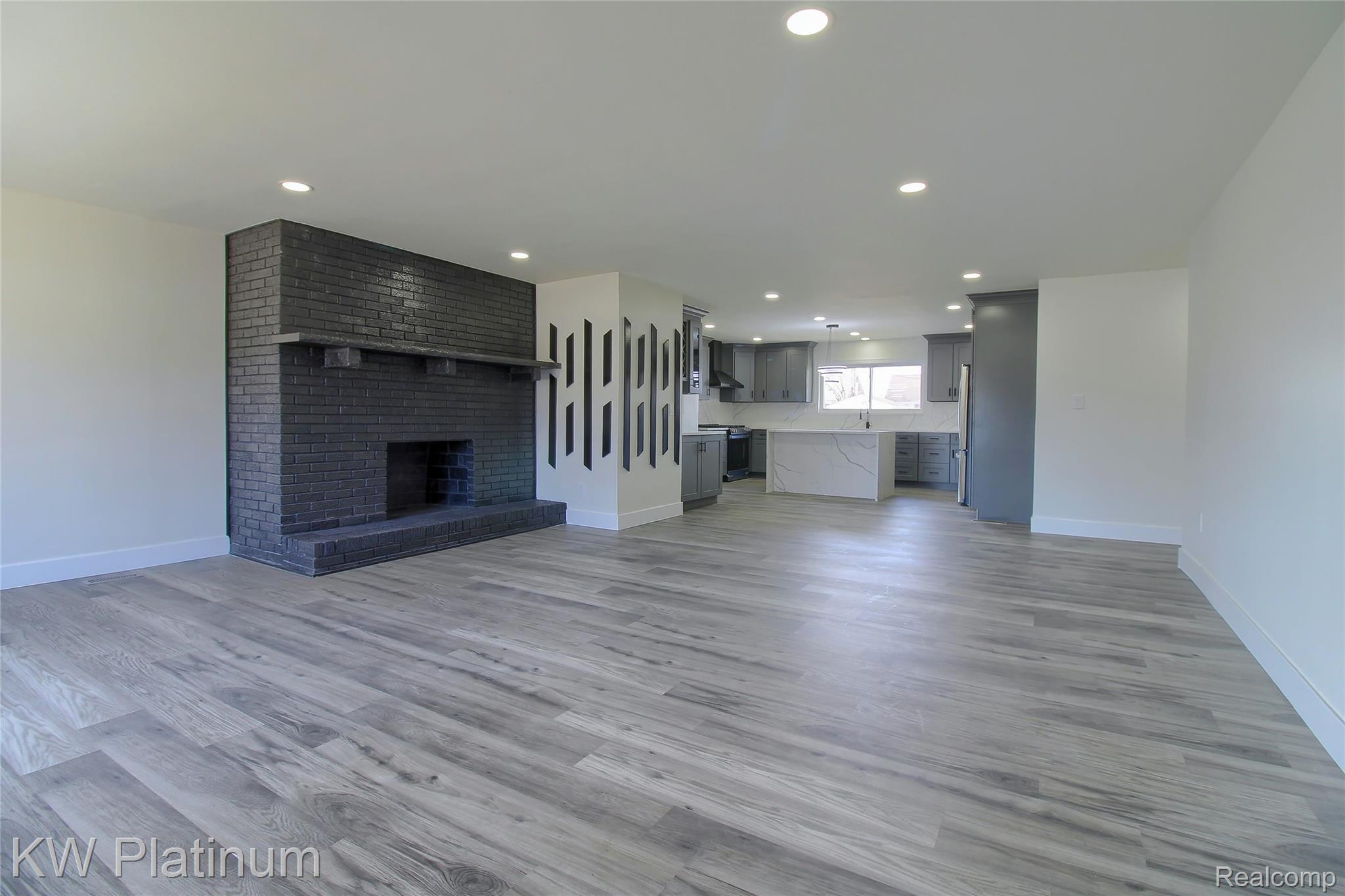 20121 Woodingham Drive