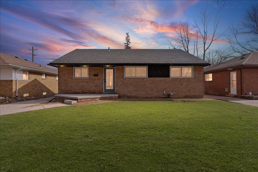 Photo of 24110 Rensselaer Street, Oak Park City, MI 48237 (MLS # 81026008341)