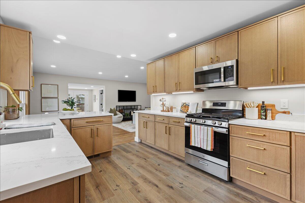 24110 Rensselaer Street