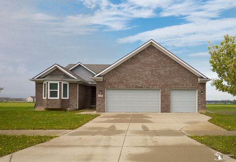 610 Grace Point Drive Dundee Village Monroe MI 48131