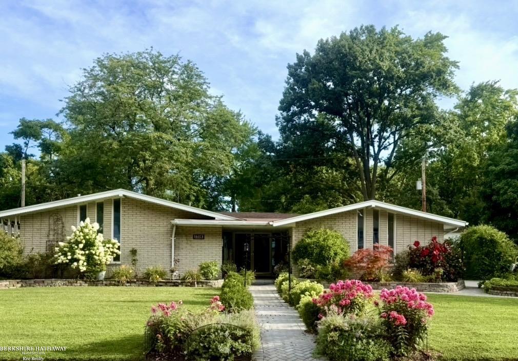 16371 TIMBERVIEW Drive