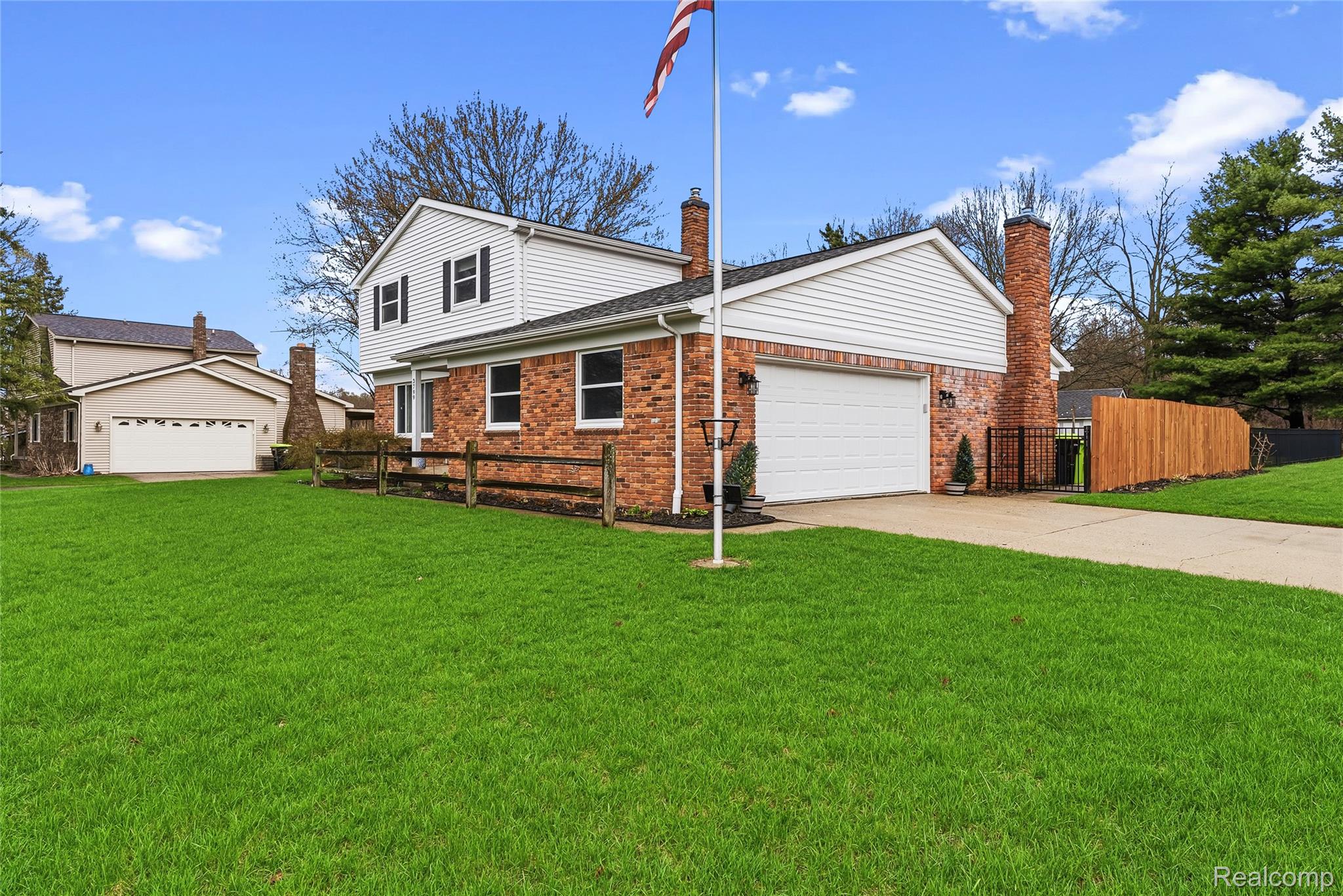 3799 Capitol Way