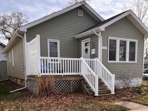 1843 Fair Avenue Muskegon City MI 49441