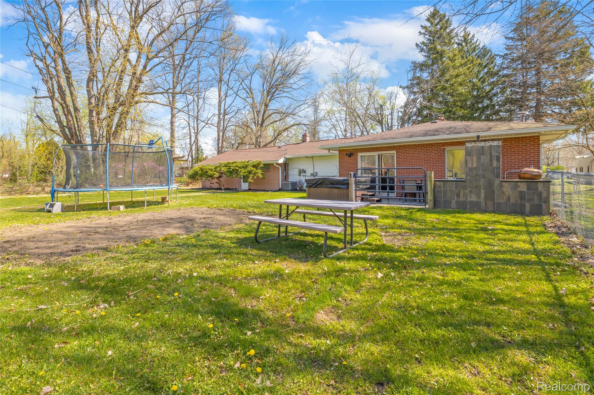 16000 S Huron River Drive
