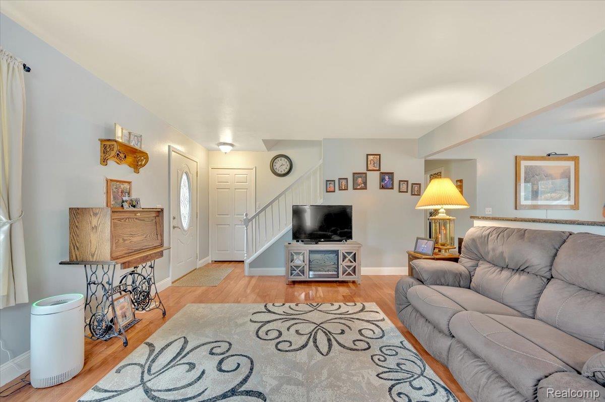 718 Metcalf Drive