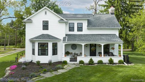 Photo of 8322 BUCKELL LAKE RD, Groveland Township, MI 48442 (MLS # 20261037826)