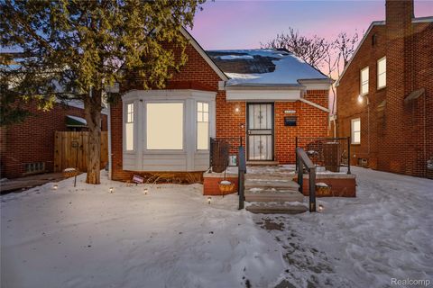 11404 Beaverland Detroit City MI 48239