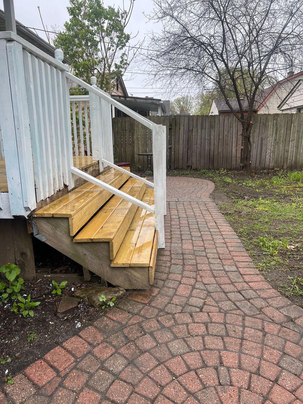 listing image 0