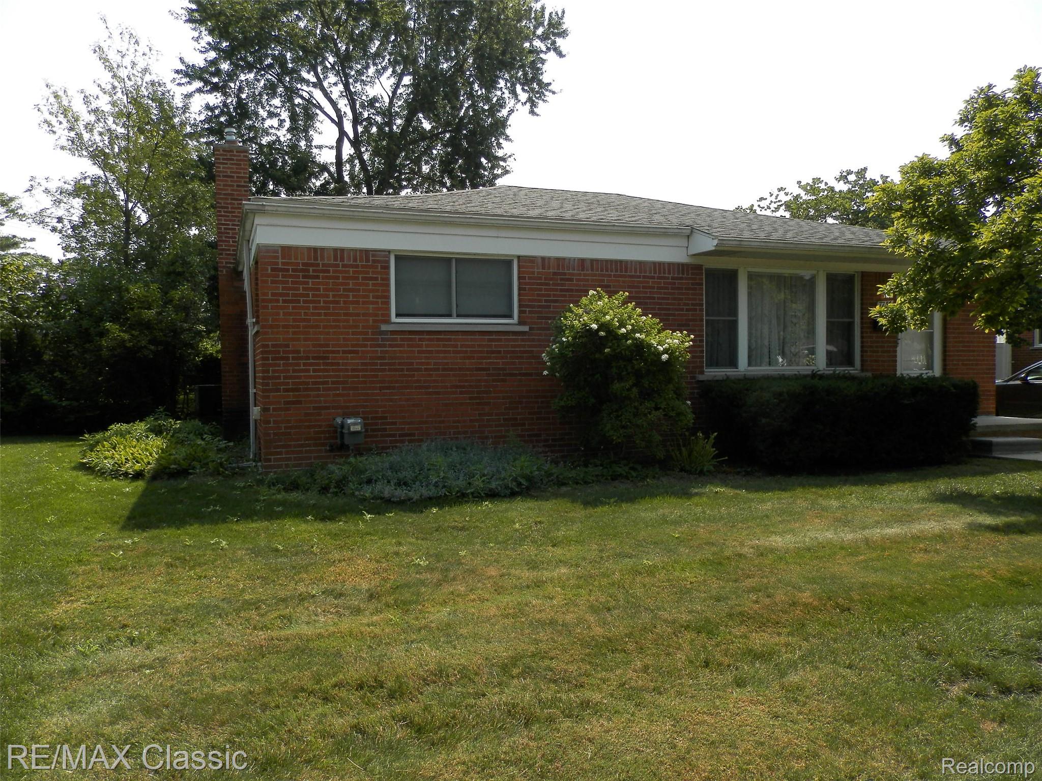 7736 Berwick Drive