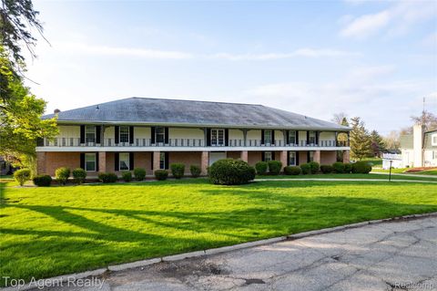 5313 Territorial Road Grand Blanc City MI 48439