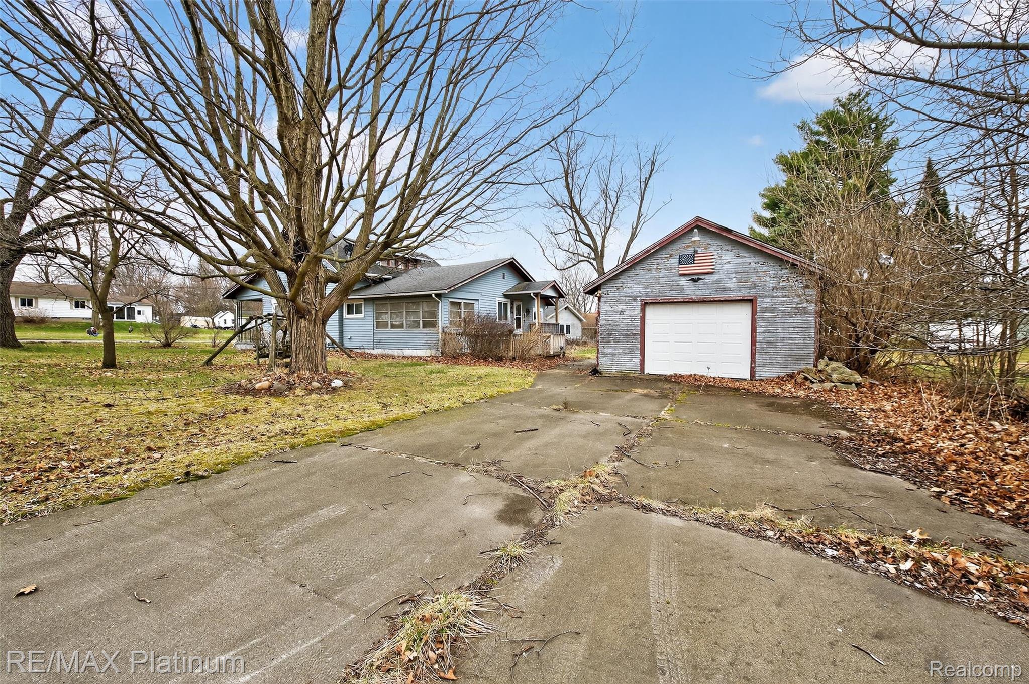 215 Washington Street