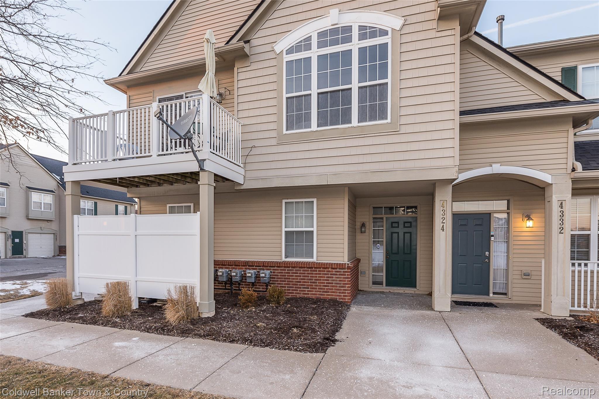 4324 Hampton Ridge Boulevard