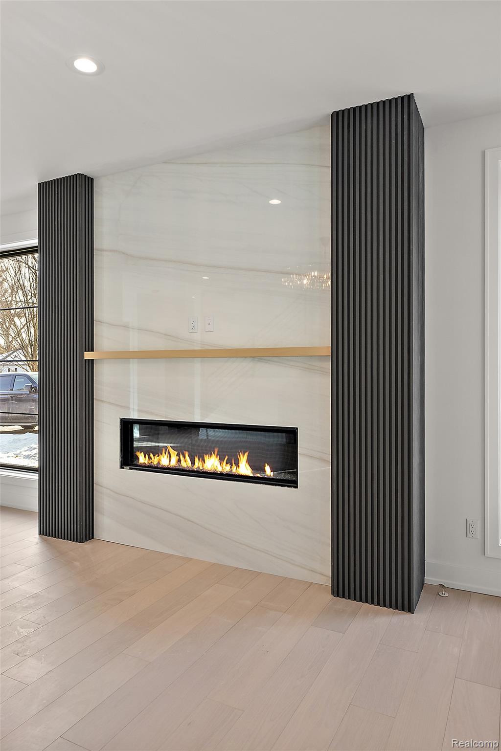 1932 Shipman Boulevard