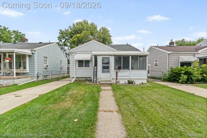 2178 Progress Avenue Lincoln Park City MI 48146