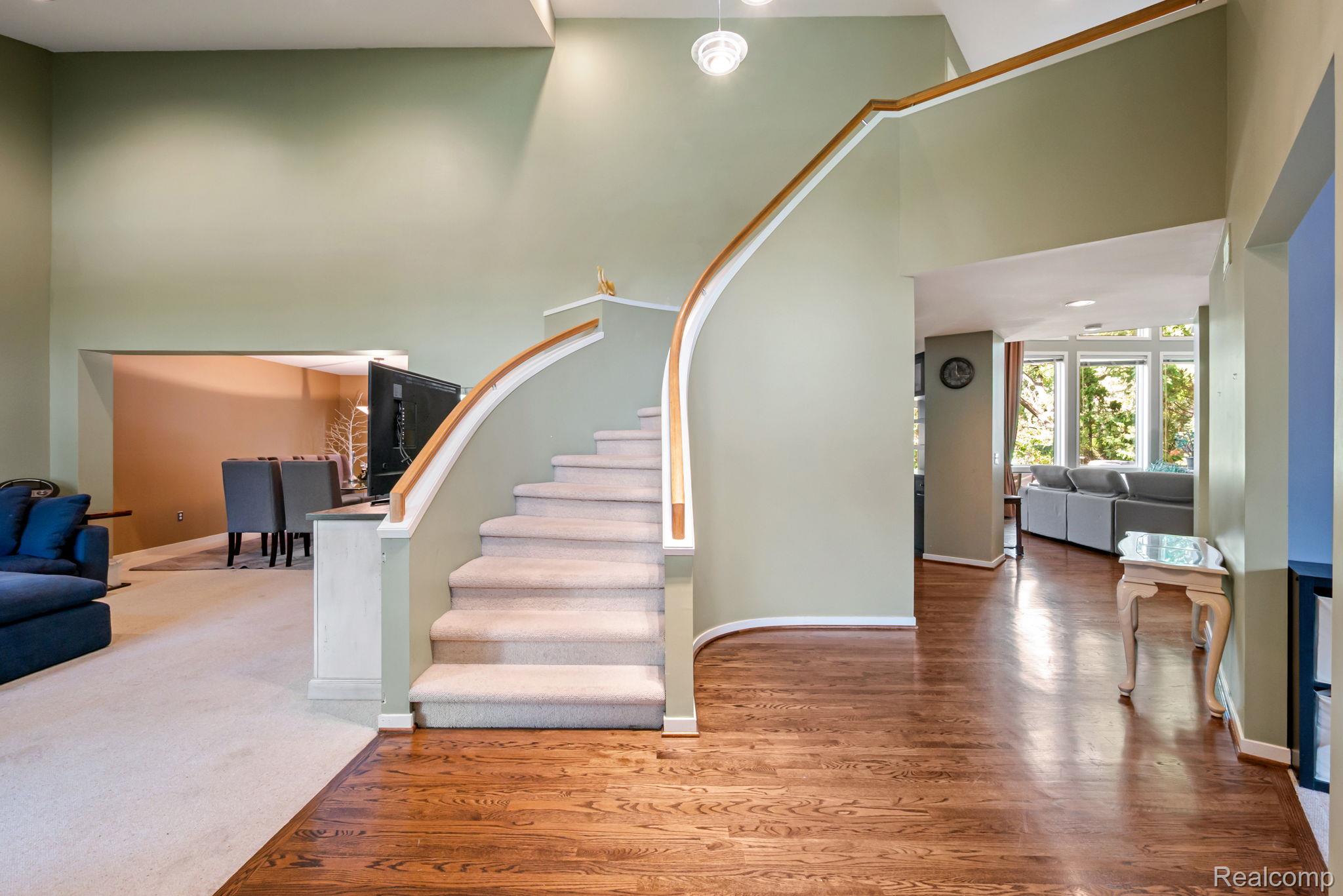 7367 Village Square Drive