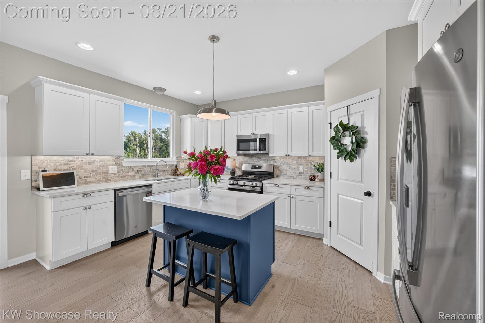 55934 Worlington Lane