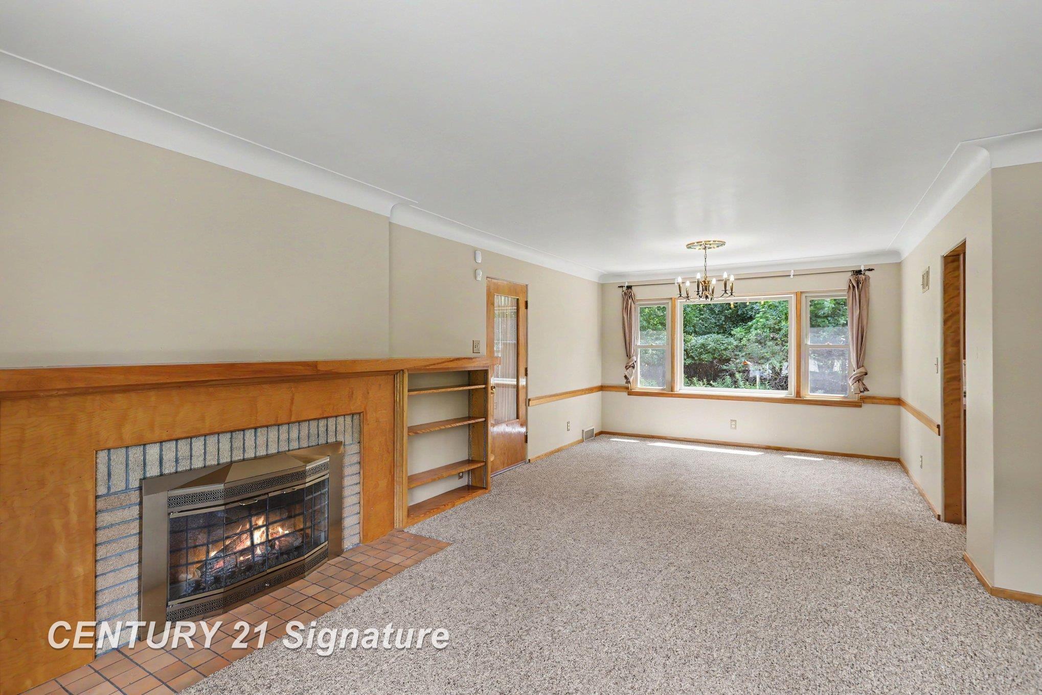3572 Meadowood Court