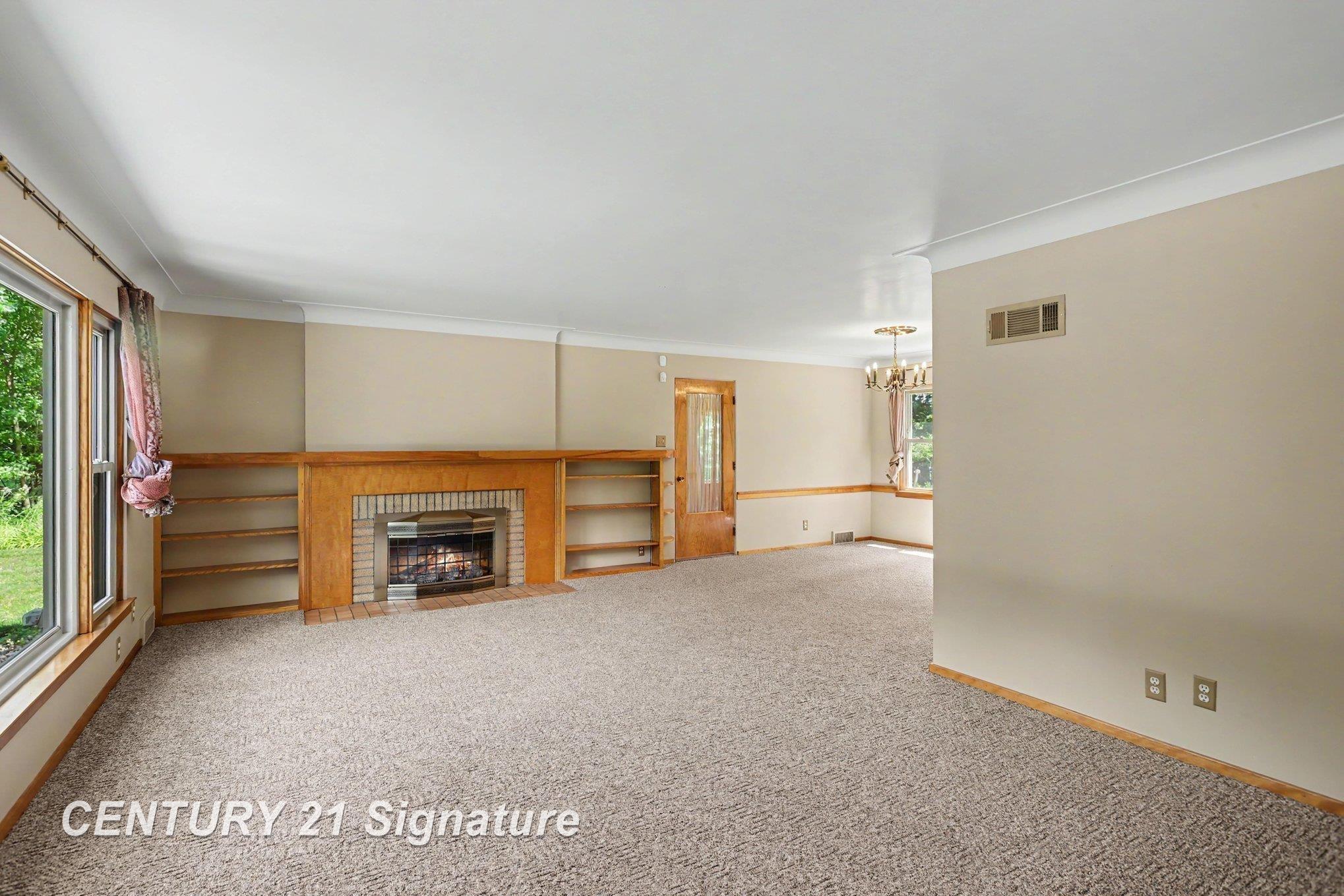 3572 Meadowood Court